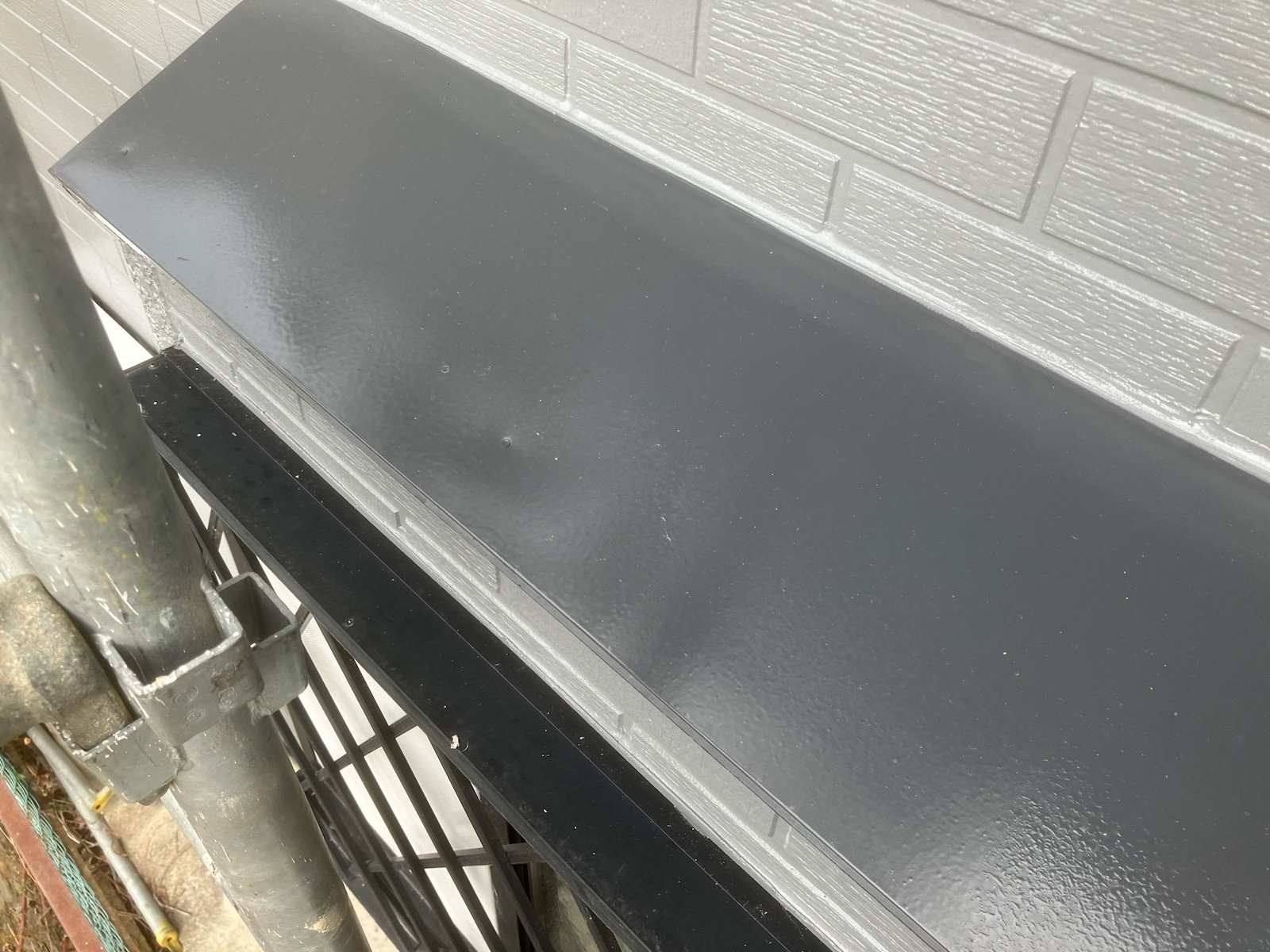 【和歌山市】D様邸<br>『グレーの外壁にダークグレーの屋根が、重厚感溢れる素敵な仕上がりに…✧₊°』ウルトラTOP、インテグラルコート塗布18